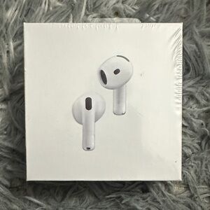 Wireless True Wireless Earbuds in White - Premium Sound